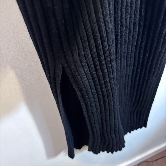 KIT and ACE Sz L Cyprus Market 100% Merino Wool Ribbed Back Keyhole Long Dress - Picture 5 of 13